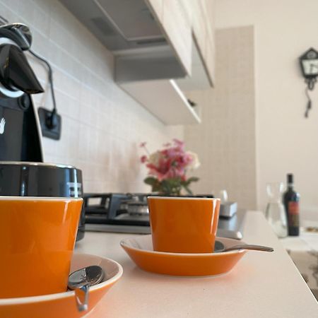 F&G 71100 - - Colazione Inclusa - Box Auto Privato Su Richiesta Foggia Exteriör bild