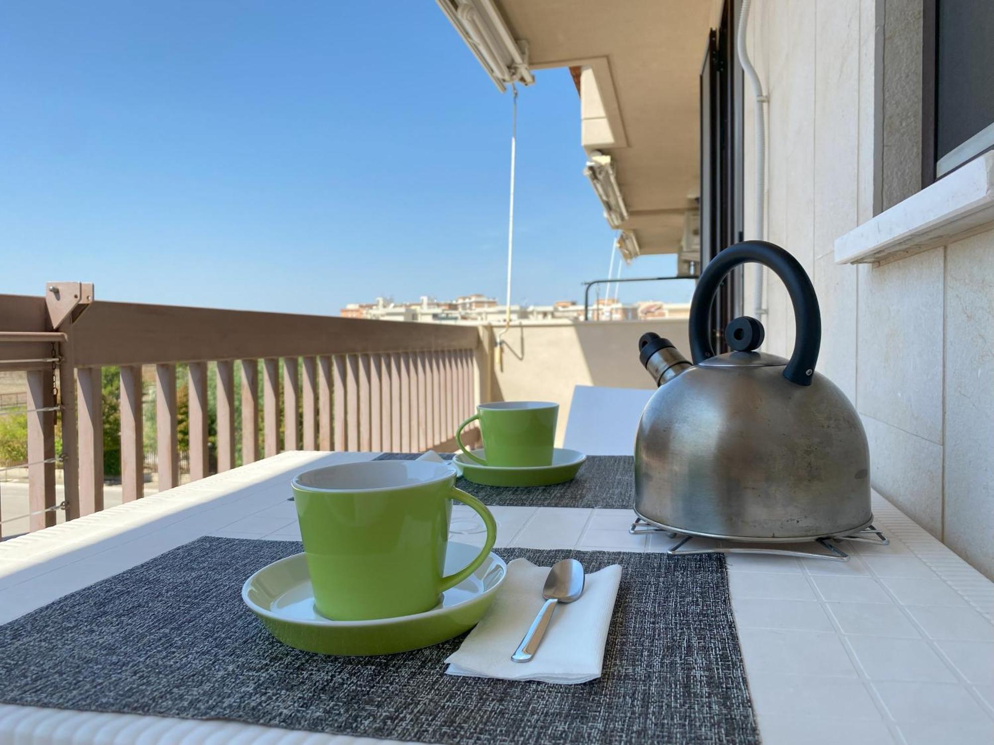 F&G 71100 - - Colazione Inclusa - Box Auto Privato Su Richiesta Foggia Exteriör bild